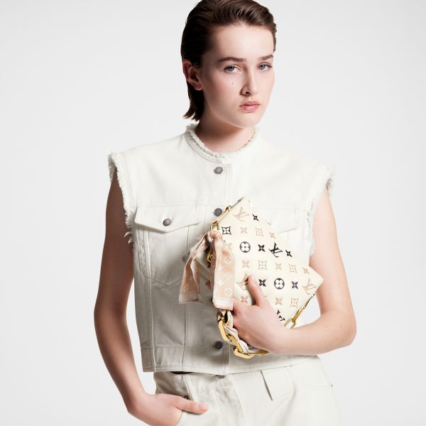 Louis Vuitton M22954 Coussin BB Bag Beige